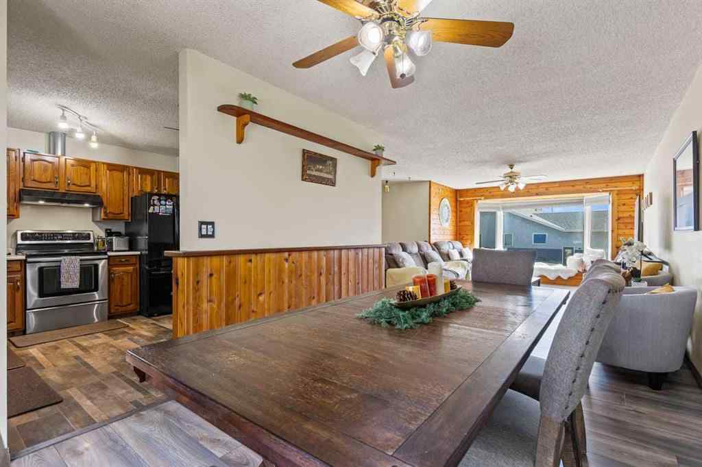 MLS® A2260710 - 1018 10 Avenue SE in Emerson Lake Estates High River, Residential