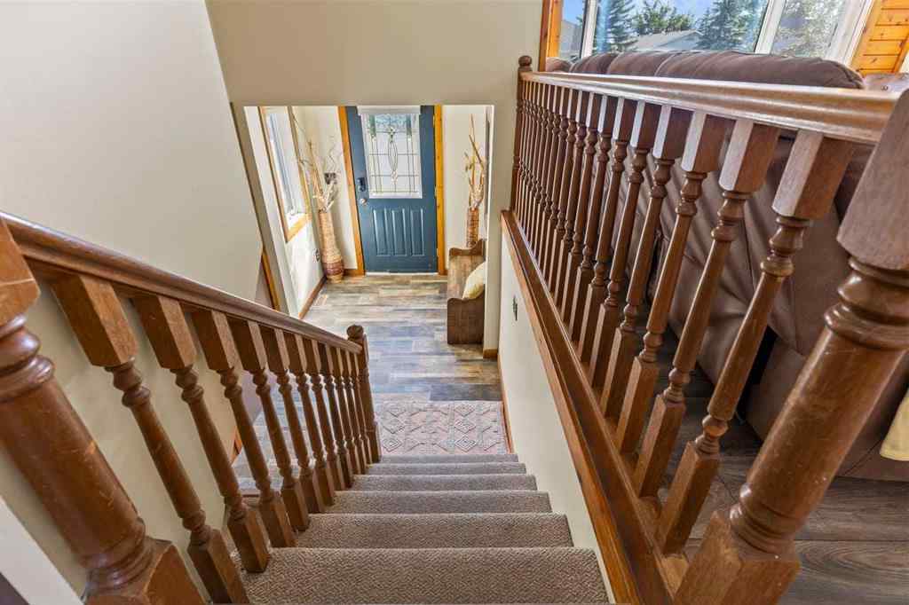 MLS® A2260710 - 1018 10 Avenue SE in Emerson Lake Estates High River, Residential