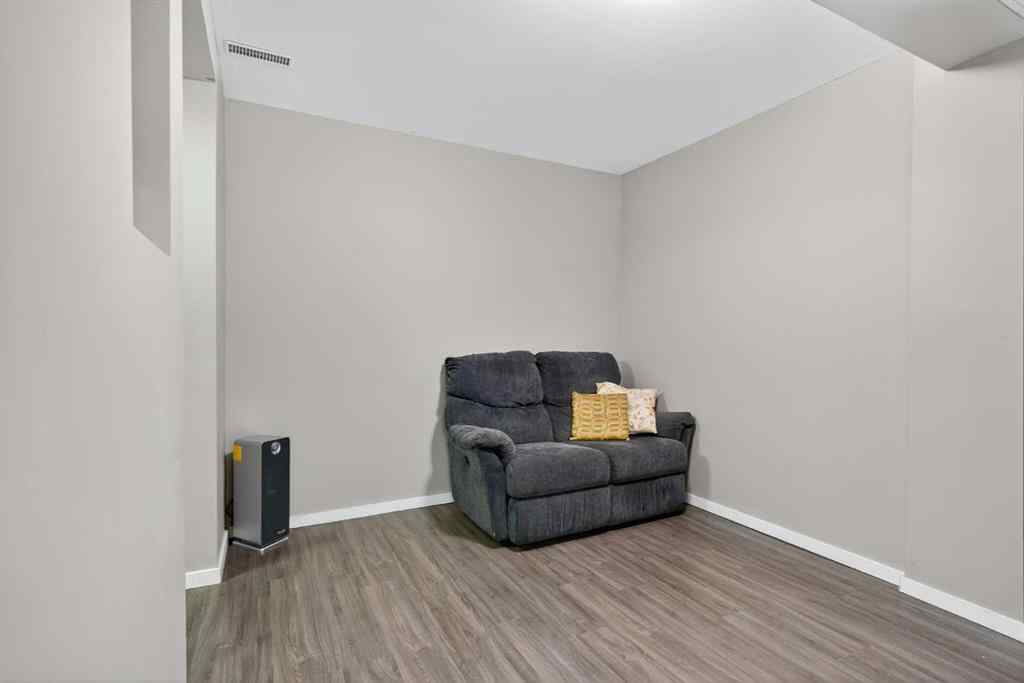 MLS® A2260711 - 162 Mt Apex Crescent SE in McKenzie Lake Calgary, Residential