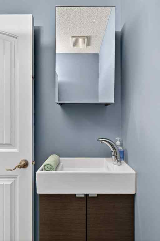 MLS® A2260711 - 162 Mt Apex Crescent SE in McKenzie Lake Calgary, Residential