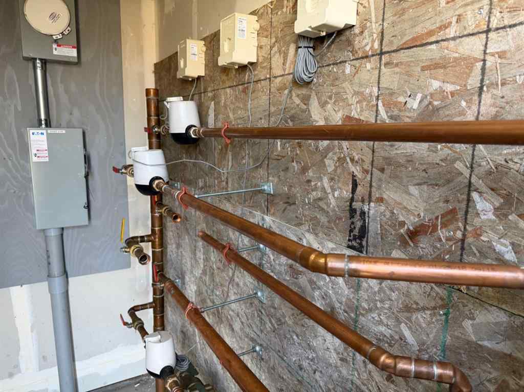 MLS® A2260712 - Unit #105 5302 Vista Trail  in Valley Ridge Blackfalds, Commercial