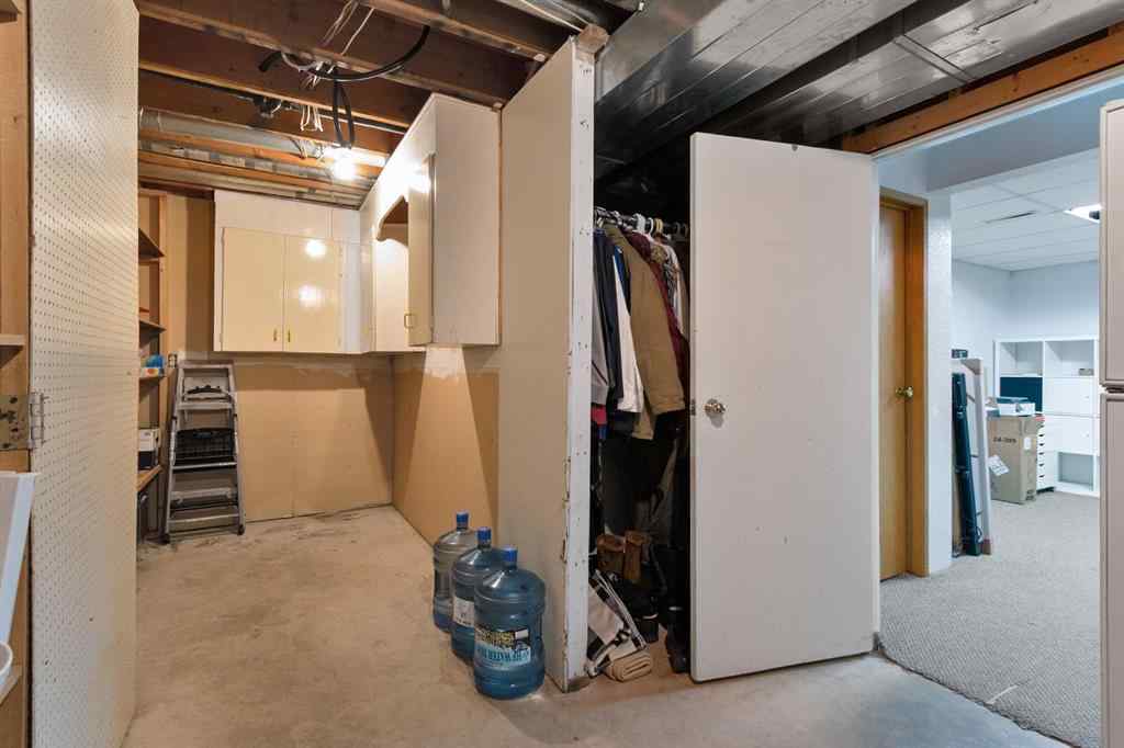 MLS® A2260717 - 5445 56 Street  in NONE Olds, Residential