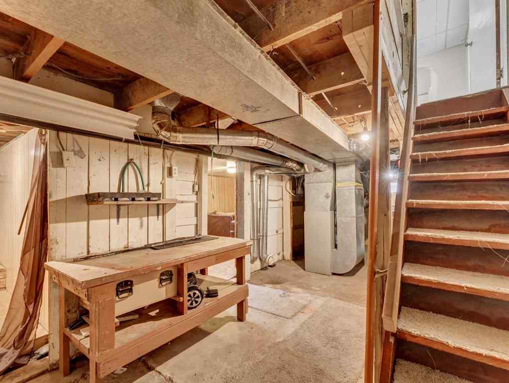 MLS® A2260718 - 261 4 Street SW in SW Hill Medicine Hat, Residential