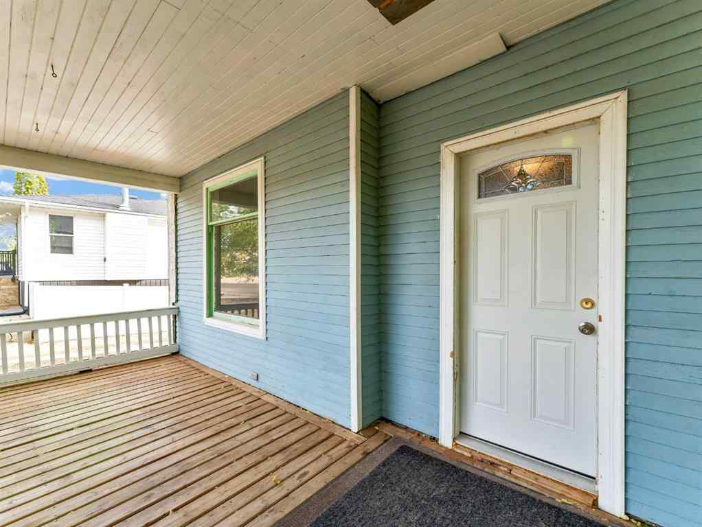 MLS® A2260718 - 261 4 Street SW in SW Hill Medicine Hat, Residential