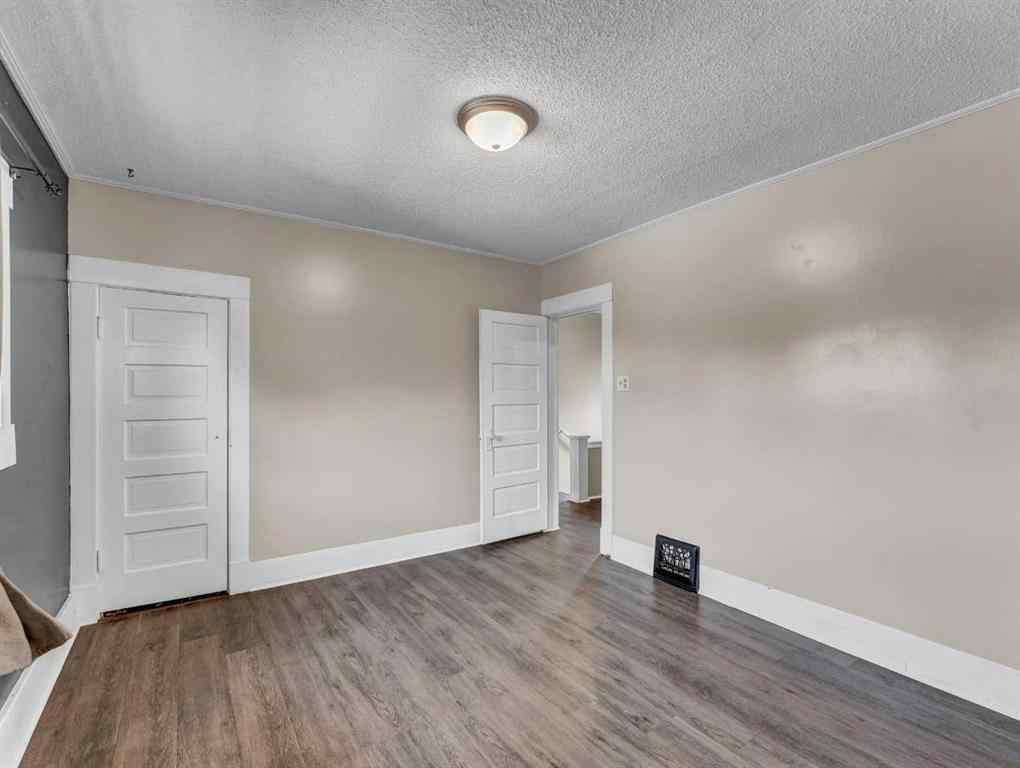 MLS® A2260718 - 261 4 Street SW in SW Hill Medicine Hat, Residential