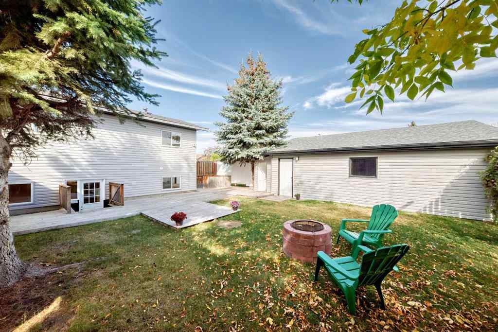 MLS® A2260723 - 35 Ray Avenue  in Rosedale Estates Red Deer, Residential