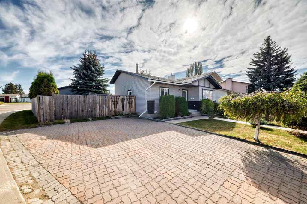 MLS® A2260723 - 35 Ray Avenue  in Rosedale Estates Red Deer, Residential