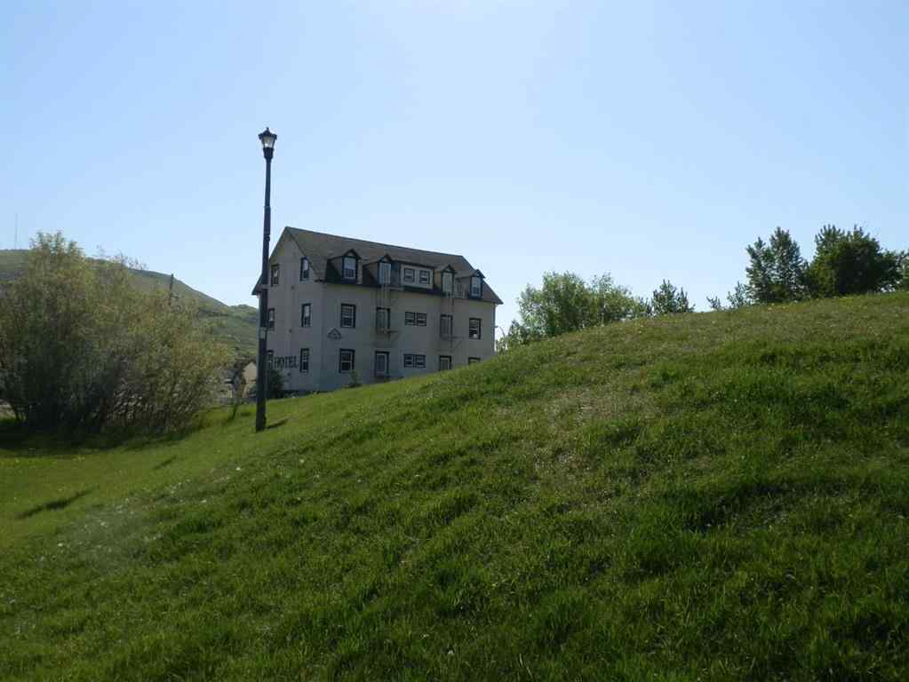 MLS® A2260727 - 10002 98 Street  in Downtown Peace River, Commercial