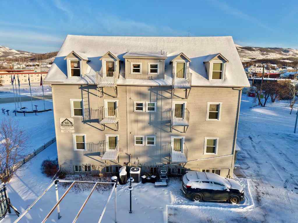 MLS® A2260727 - 10002 98 Street  in Downtown Peace River, Commercial