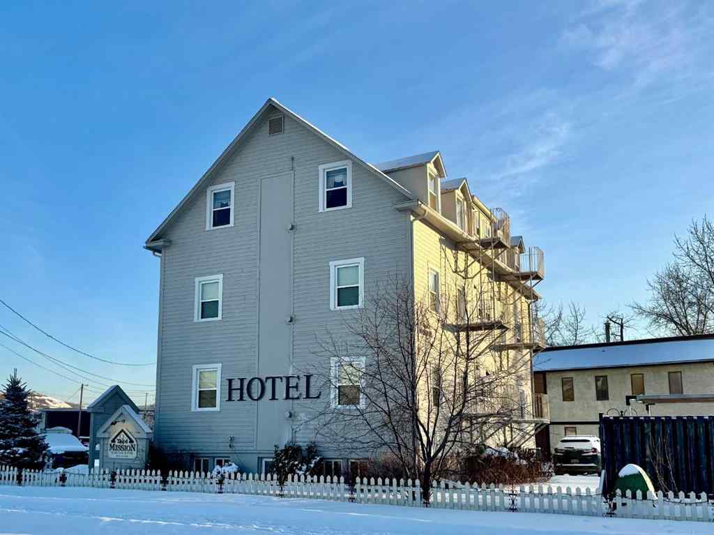 MLS® A2260727 - 10002 98 Street  in Downtown Peace River, Commercial