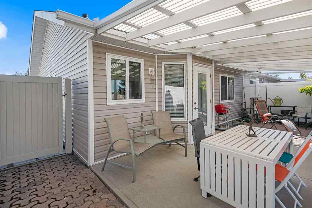 MLS® A2260728 - Unit #17 1200 Milt Ford Lane  in NONE Carstairs, Residential