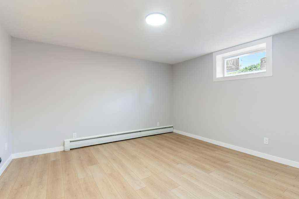 MLS® A2260738 - 94 Haysboro Crescent SW in Haysboro Calgary, Residential