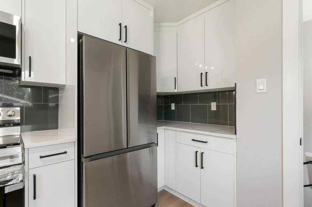 MLS® A2260738 - 94 Haysboro Crescent SW in Haysboro Calgary, Residential