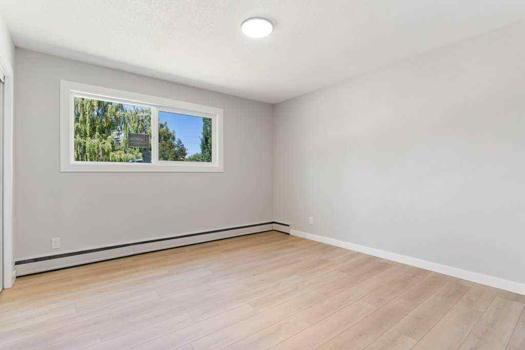 MLS® A2260738 - 94 Haysboro Crescent SW in Haysboro Calgary, Residential