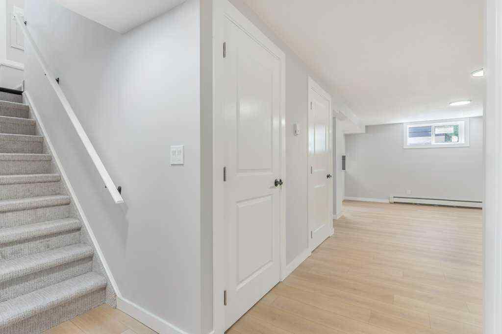 MLS® A2260738 - 94 Haysboro Crescent SW in Haysboro Calgary, Residential