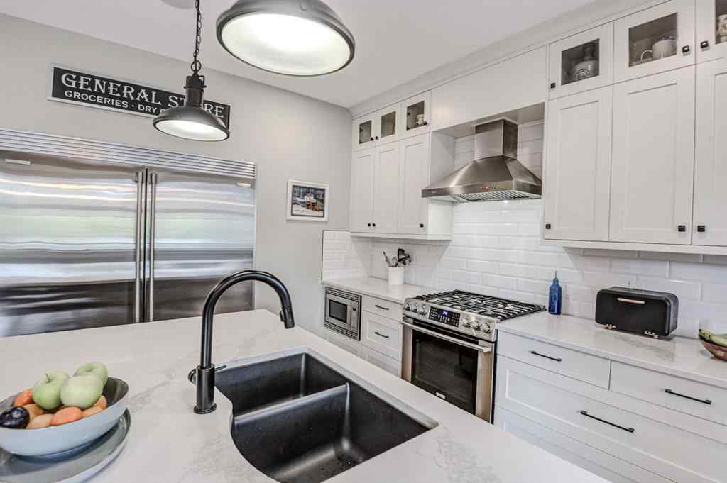 MLS® A2260743 - 1581 38 Avenue SW in Altadore Calgary, Residential