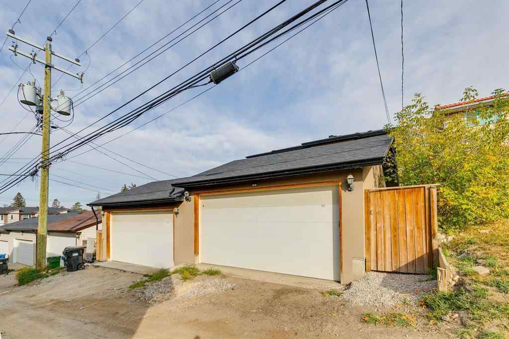 MLS® A2260744 - 2817 & 2815 16 Avenue SE in Albert Park/Radisson Heights Calgary, Multi-Family