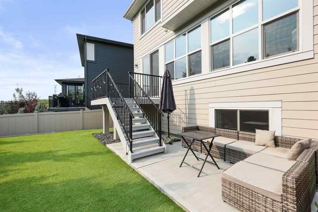 MLS® A2260750 - 186 West Grove Point SW in West Springs Calgary, Residential