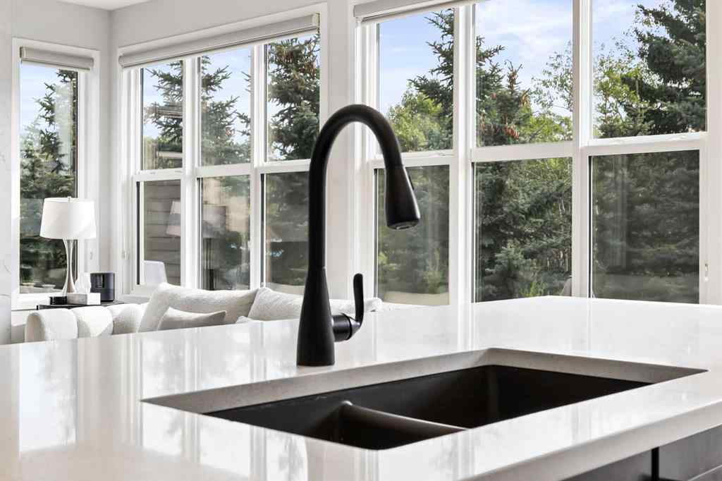 MLS® A2260750 - 186 West Grove Point SW in West Springs Calgary, Residential