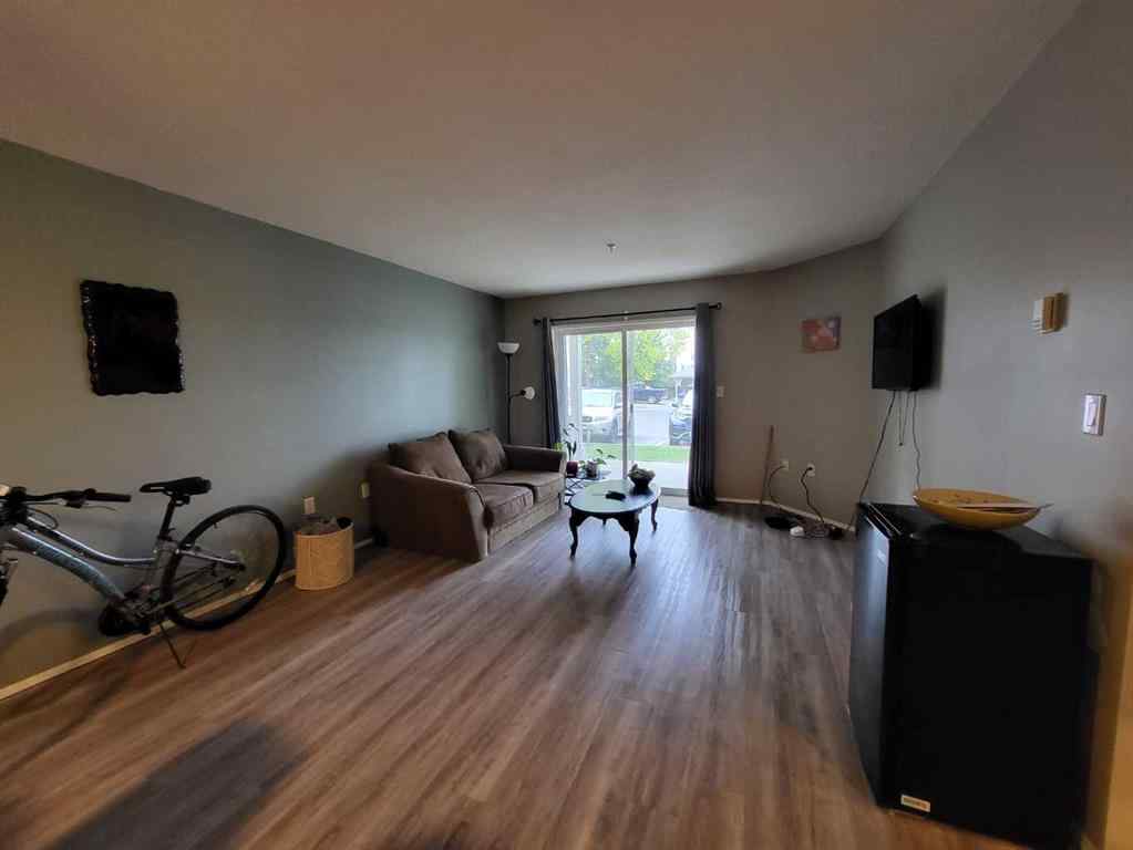 MLS® A2260754 - Unit #113 485 Redcrow Boulevard W in Indian Battle Heights Lethbridge, Residential