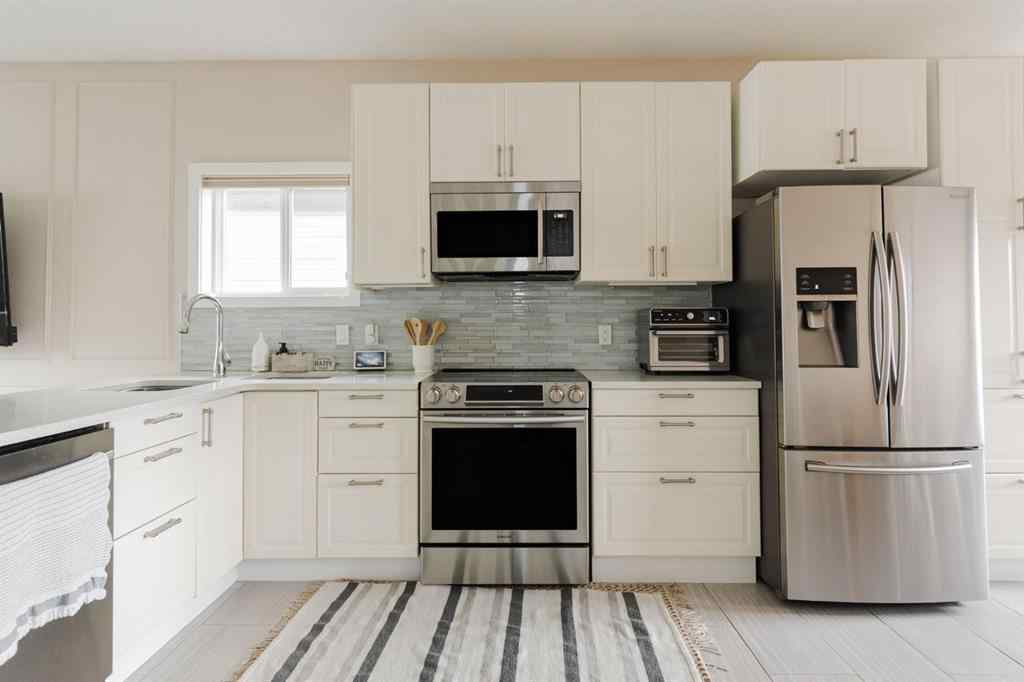 MLS® A2260759 - 7104 Hughes Avenue  in Waterways Fort McMurray, Residential