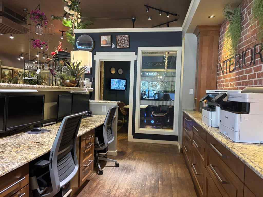 MLS® A2260768 - 4965 50 Street  in Downtown Camrose Camrose, Commercial