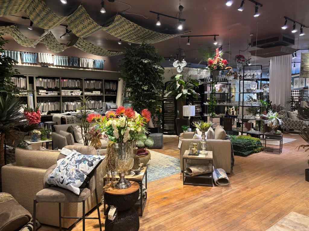 MLS® A2260768 - 4965 50 Street  in Downtown Camrose Camrose, Commercial