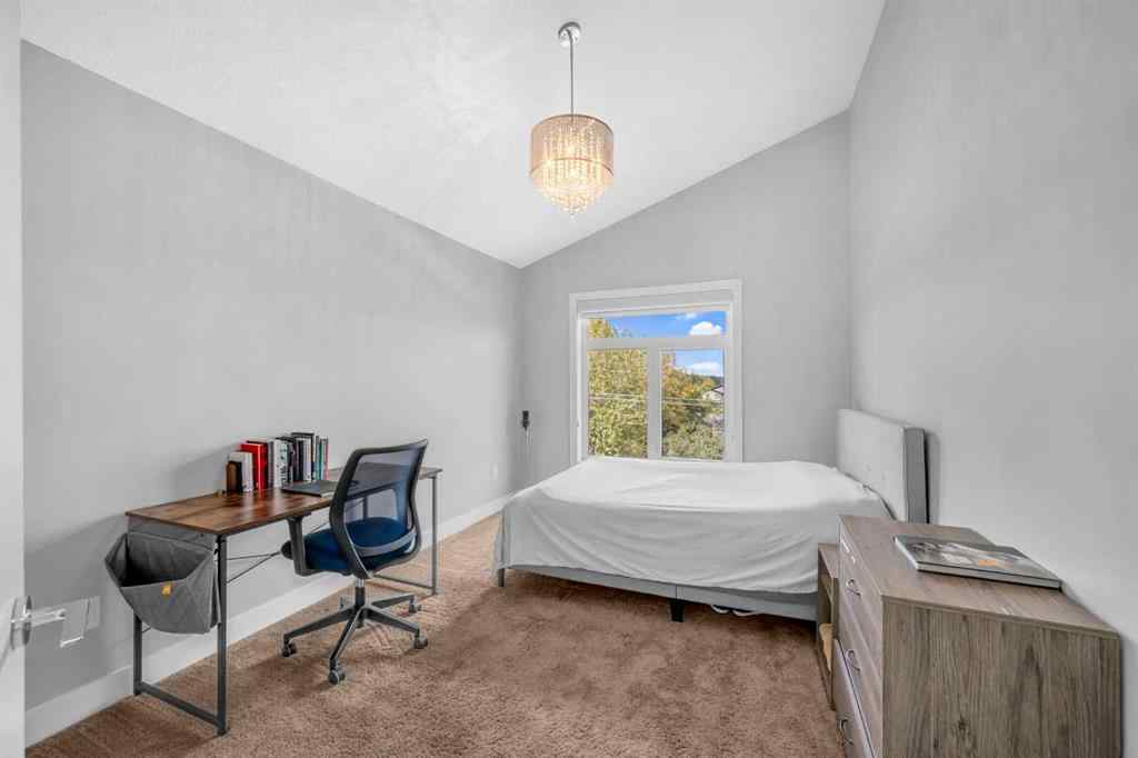 MLS® A2260769 - 724 24 Avenue NW in Mount Pleasant Calgary, Residential