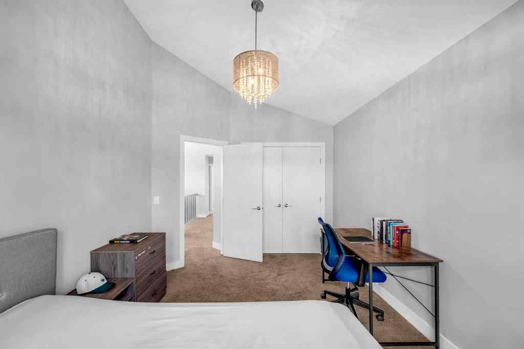 MLS® A2260769 - 724 24 Avenue NW in Mount Pleasant Calgary, Residential