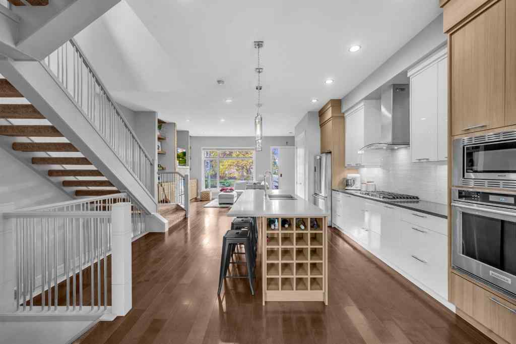 MLS® A2260769 - 724 24 Avenue NW in Mount Pleasant Calgary, Residential