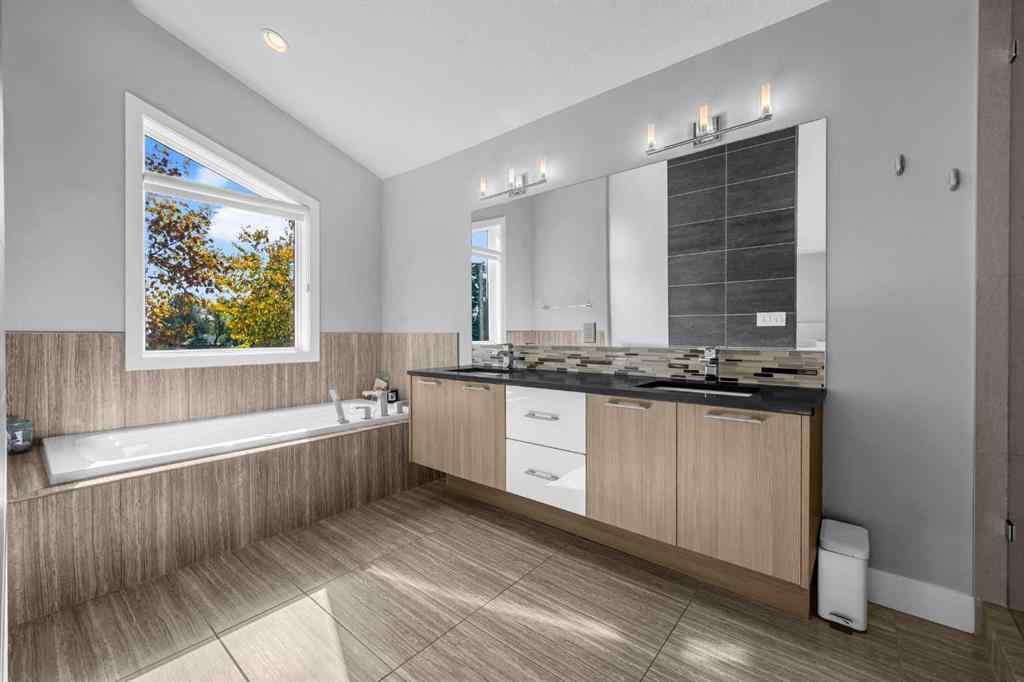 MLS® A2260769 - 724 24 Avenue NW in Mount Pleasant Calgary, Residential