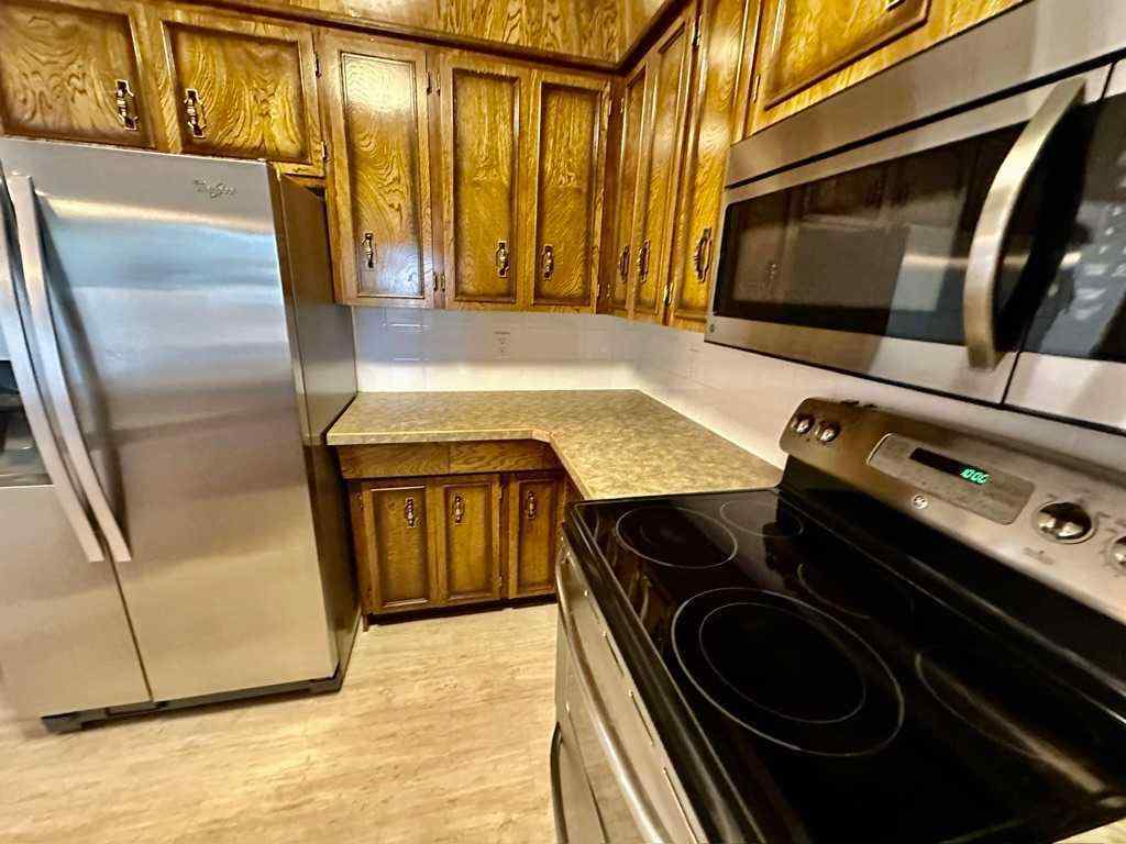 MLS® A2260770 - 2206 41 Street S in Redwood Lethbridge, Residential