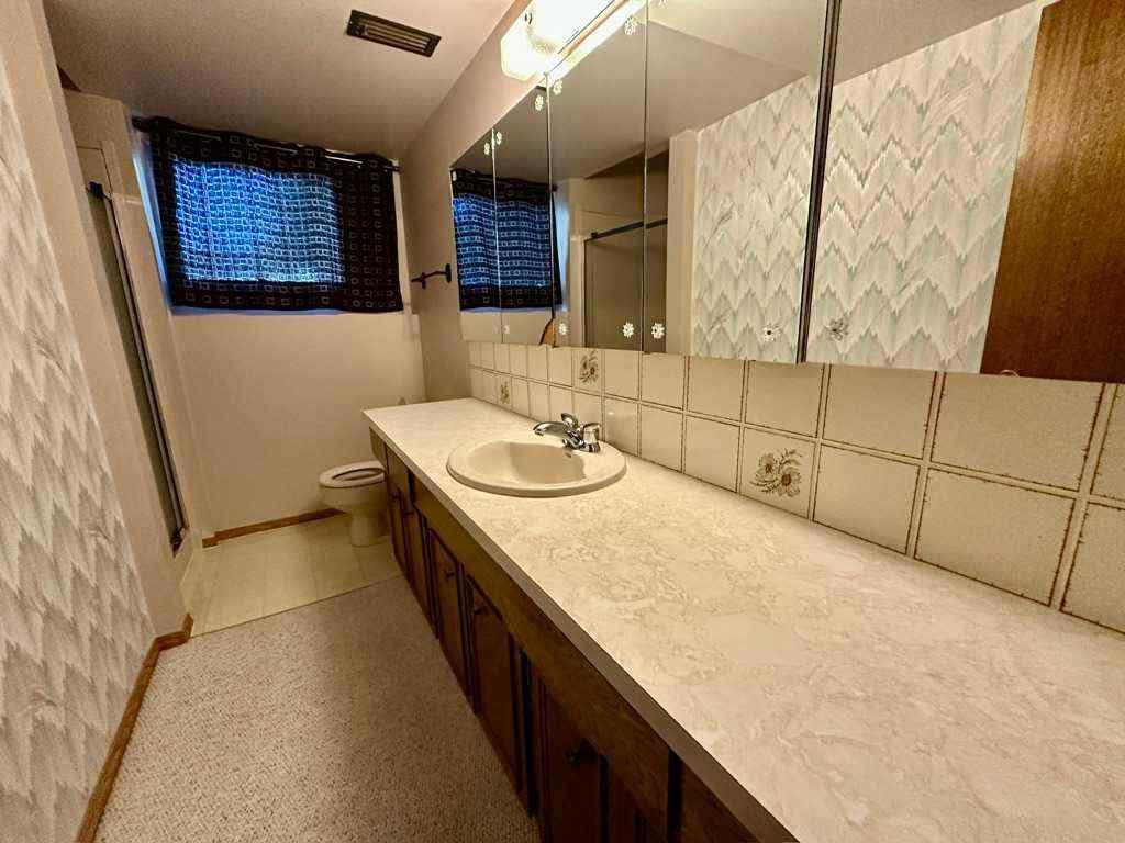 MLS® A2260770 - 2206 41 Street S in Redwood Lethbridge, Residential