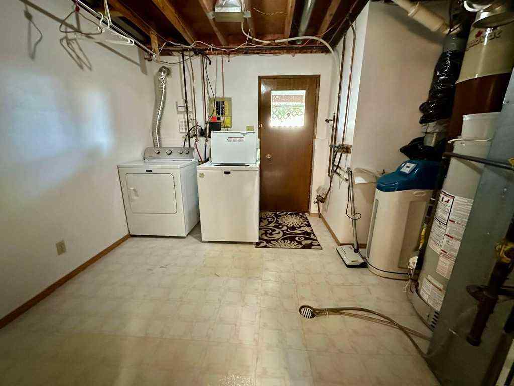 MLS® A2260770 - 2206 41 Street S in Redwood Lethbridge, Residential