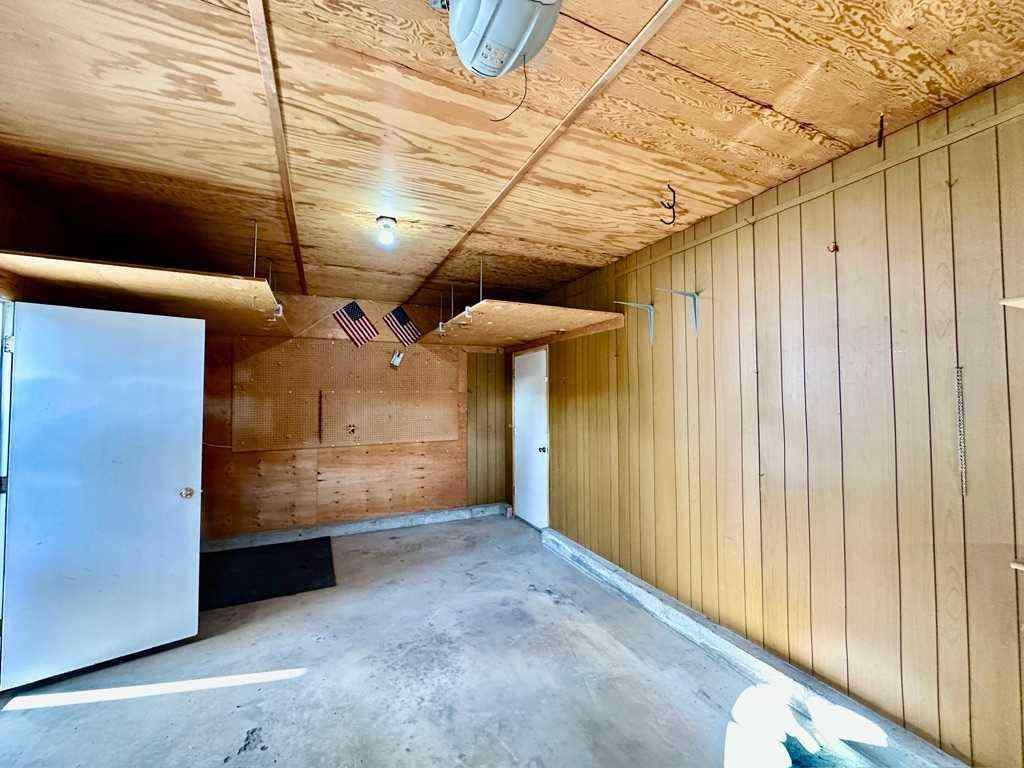 MLS® A2260770 - 2206 41 Street S in Redwood Lethbridge, Residential