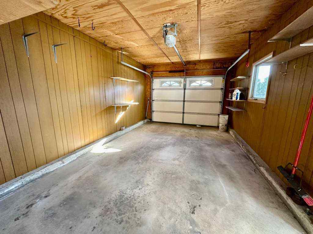 MLS® A2260770 - 2206 41 Street S in Redwood Lethbridge, Residential