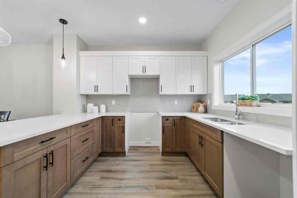 MLS® A2260773 - 7311A 44B Avenue  in West Park Camrose, Residential