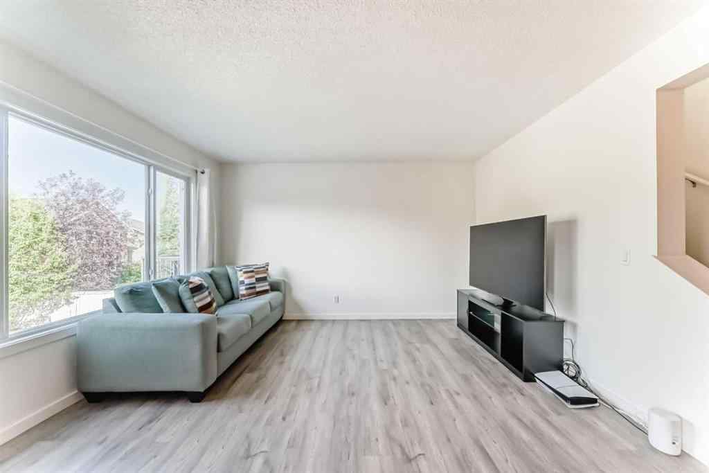 MLS® A2260778 - 790 River Heights Crescent  in River Song Cochrane, Residential