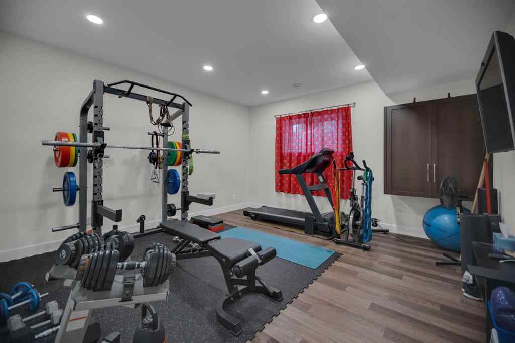 MLS® A2260780 - 220 Parkwood Place SE in Parkland Calgary, Residential