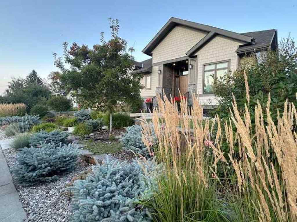 MLS® A2260780 - 220 Parkwood Place SE in Parkland Calgary, Residential