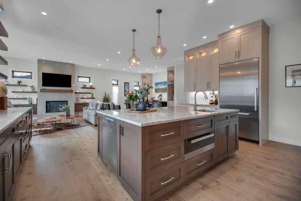 MLS® A2260780 - 220 Parkwood Place SE in Parkland Calgary, Residential