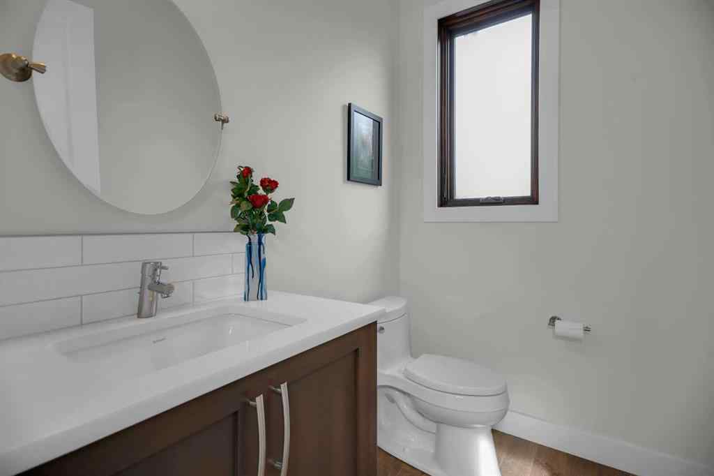 MLS® A2260780 - 220 Parkwood Place SE in Parkland Calgary, Residential