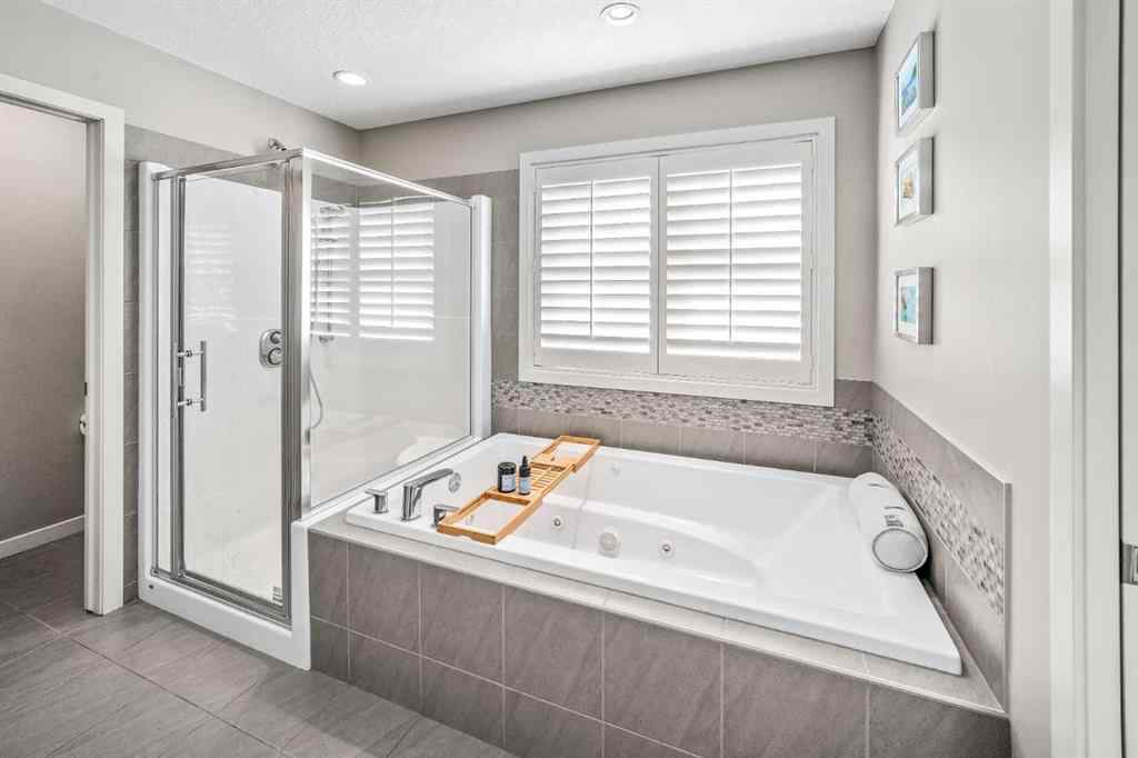 MLS® A2260783 - 220 Auburn Meadows Crescent SE in Auburn Bay Calgary, Residential