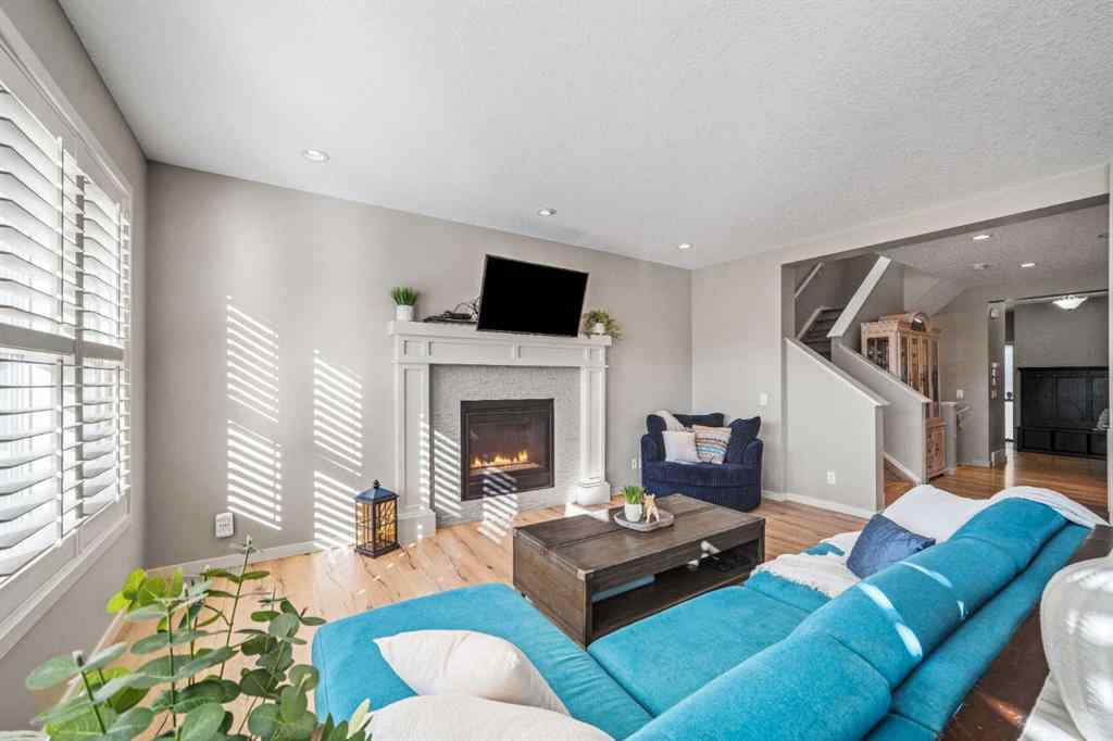 MLS® A2260783 - 220 Auburn Meadows Crescent SE in Auburn Bay Calgary, Residential