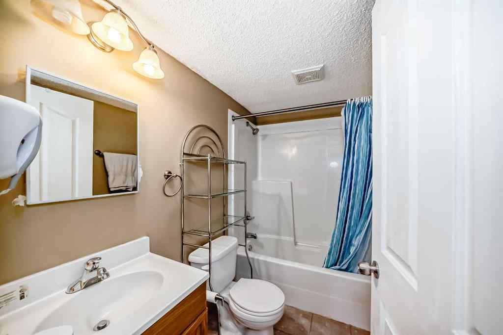 MLS® A2260784 - 61 Royal Birch Grove NW in Royal Oak Calgary, Residential