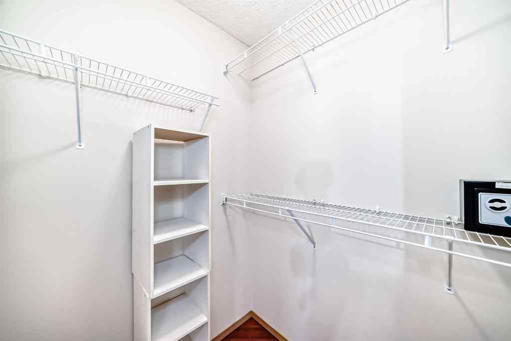 MLS® A2260784 - 61 Royal Birch Grove NW in Royal Oak Calgary, Residential