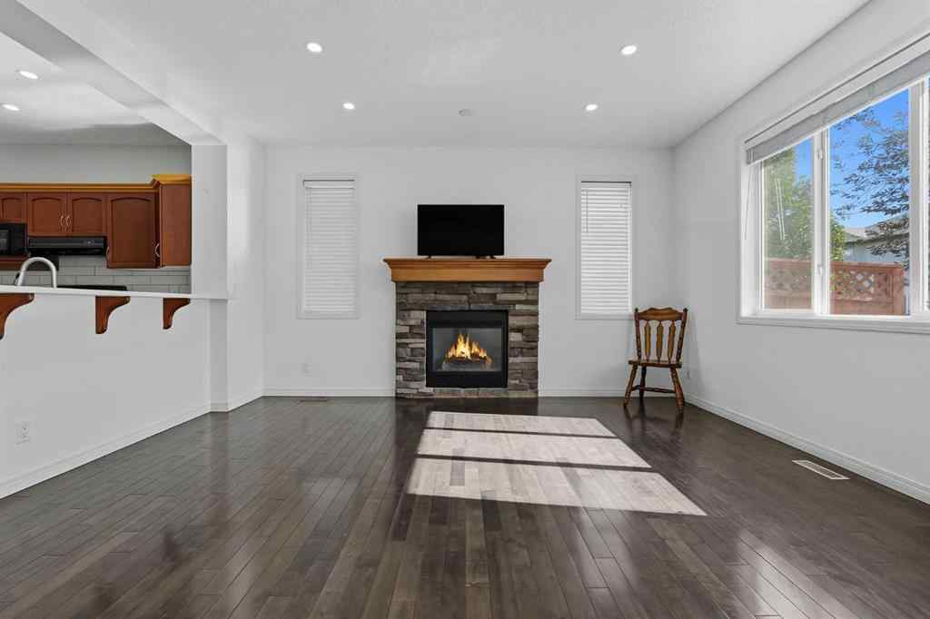 MLS® A2260789 - 45 Everglen Crescent SW in Evergreen Calgary, Residential