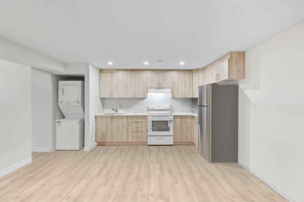 MLS® A2260789 - 45 Everglen Crescent SW in Evergreen Calgary, Residential