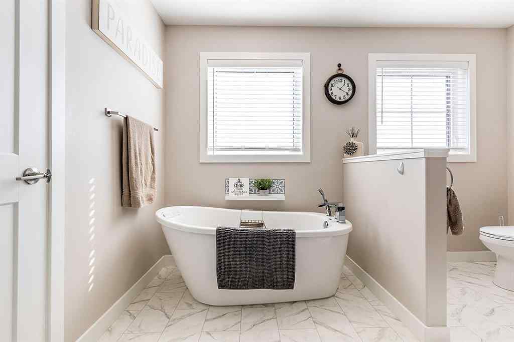 MLS® A2260792 - 258 Ranchview Crescent NE in Ranchland Medicine Hat, Residential