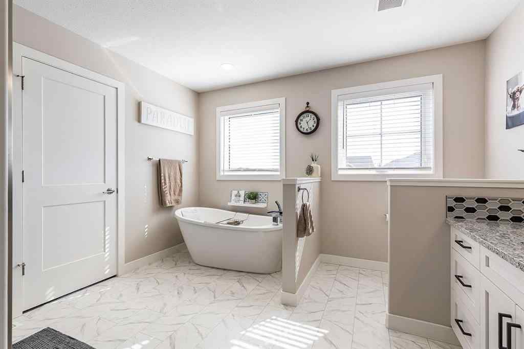 MLS® A2260792 - 258 Ranchview Crescent NE in Ranchland Medicine Hat, Residential